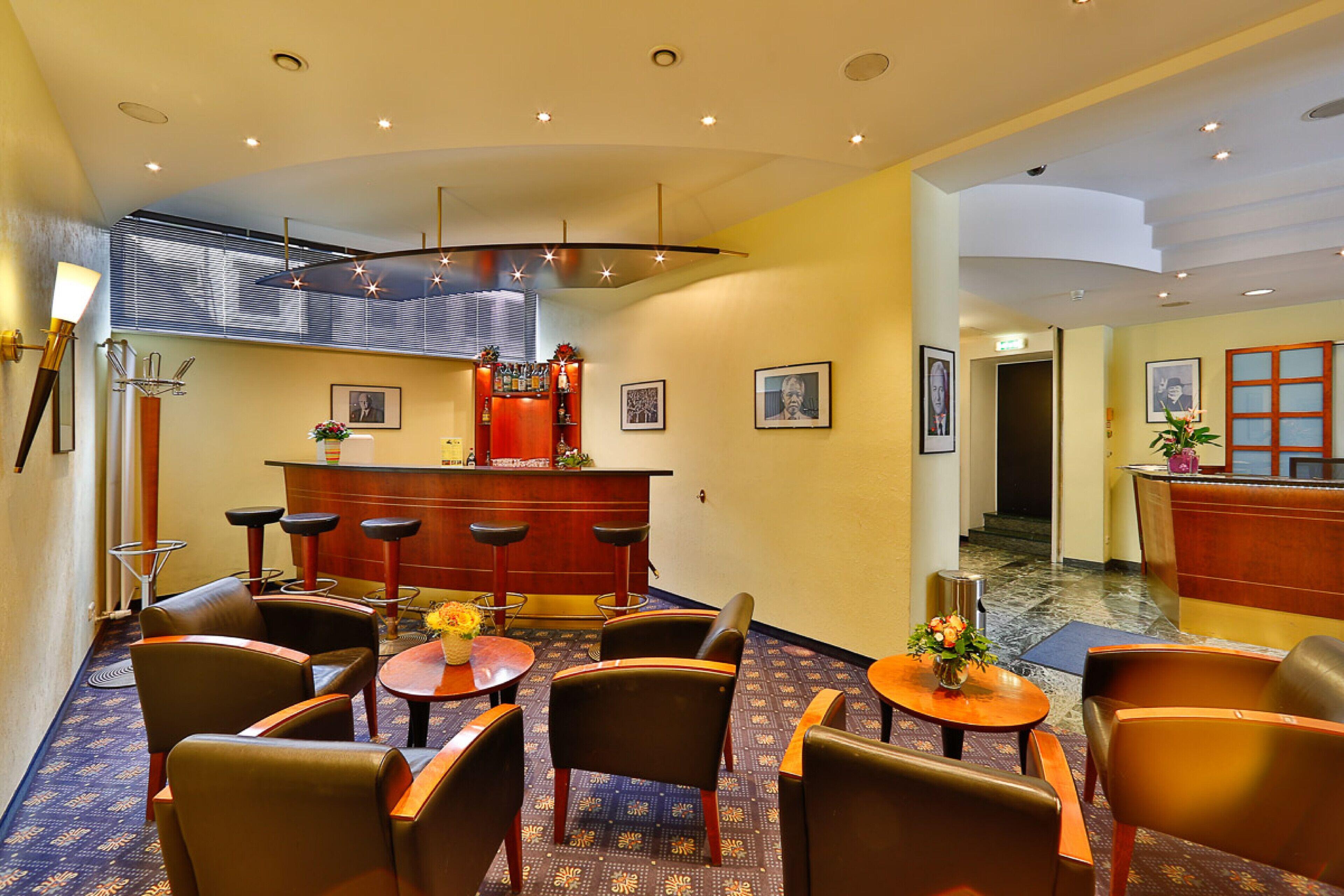 Superior Hotel Praesident, Munich